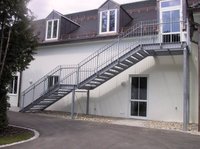 Außentreppe Stahl verzinkt, Niederhammer Metallbau GmbH